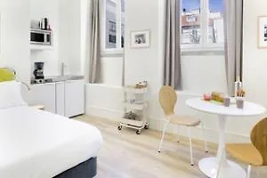 Lisbon Serviced Apartments - Ascensor Da Bica Portugal