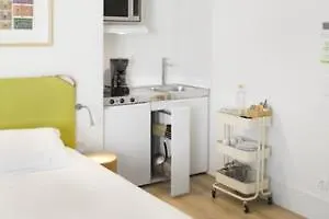 Lisbon Serviced Apartments - Ascensor Da Bica Portugal